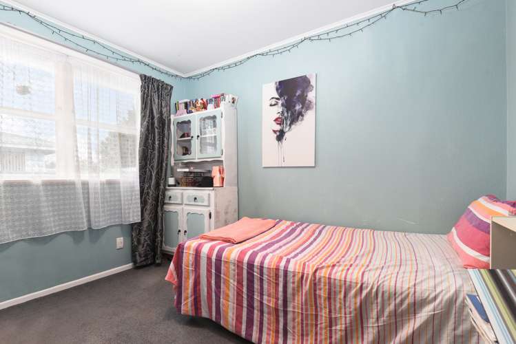 31 Clyde Street Utuhina_8