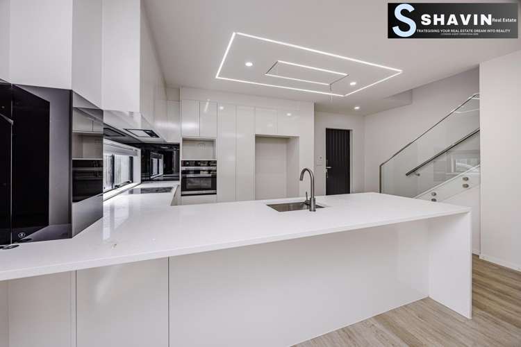 84 Kirkbride Road Mangere_8