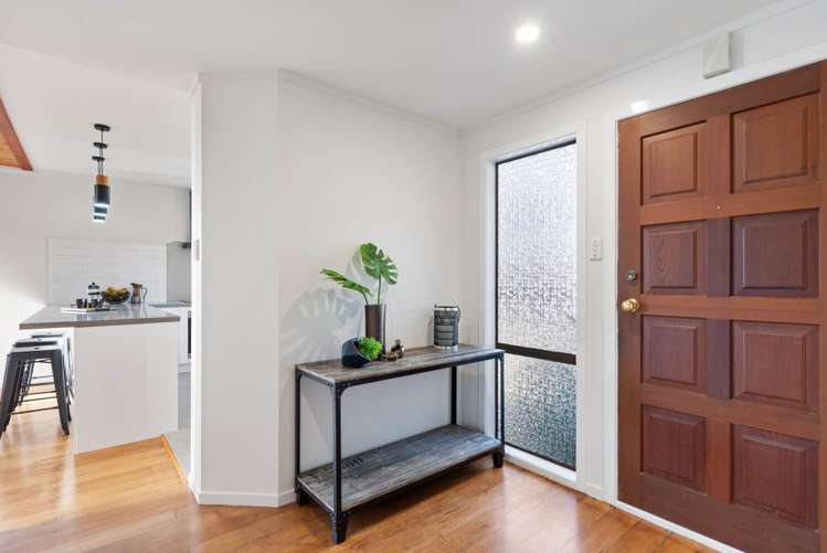 34 Fairmount Road Titirangi_7