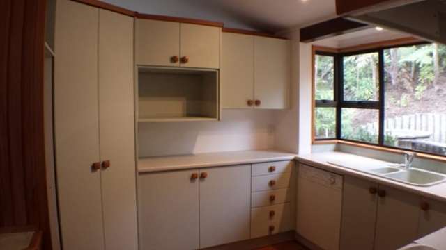 7 Atkinson Road Titirangi_3