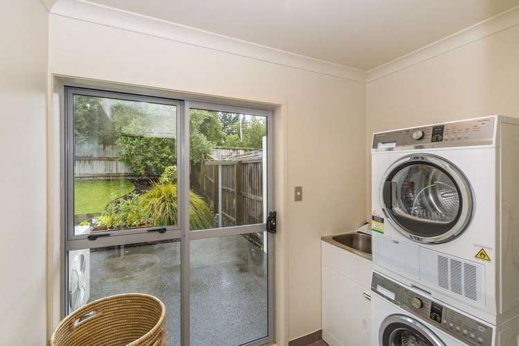 18a Falconridge Place Shirley_11