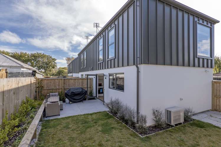 4/14 Moule Street Addington_13