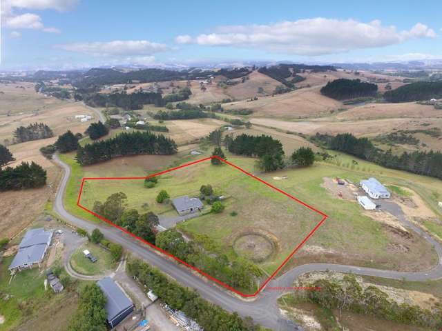 93 Chatham Road Helensville_1