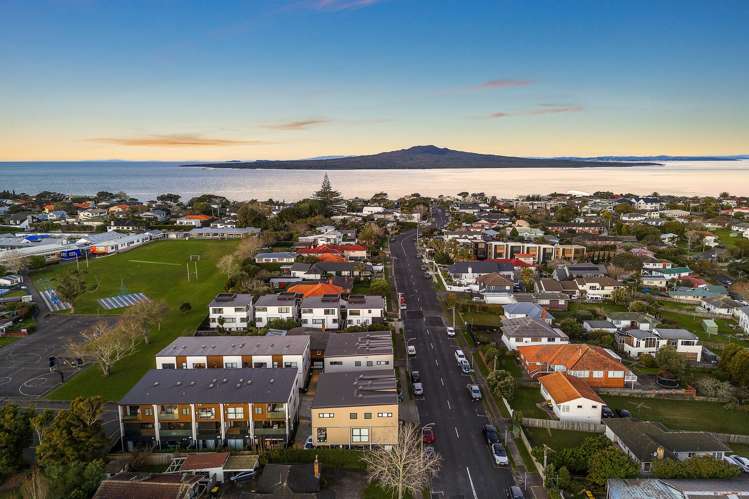 7/16 Williamson Avenue Belmont_18