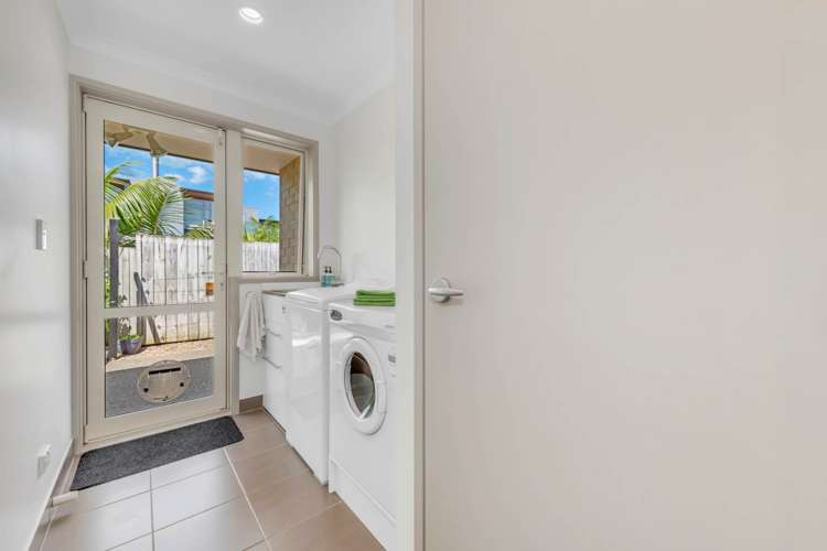 7 Intrepid Crescent Beachlands_33