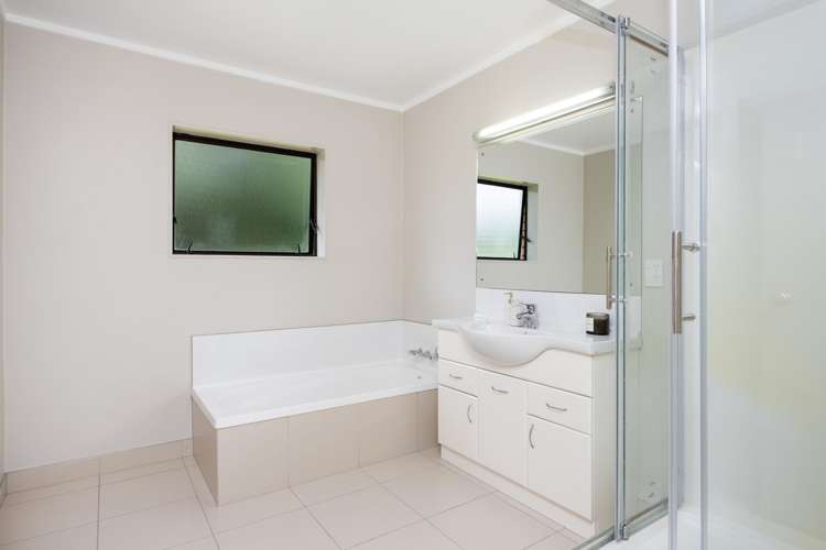 37 Matua Road Huapai_11