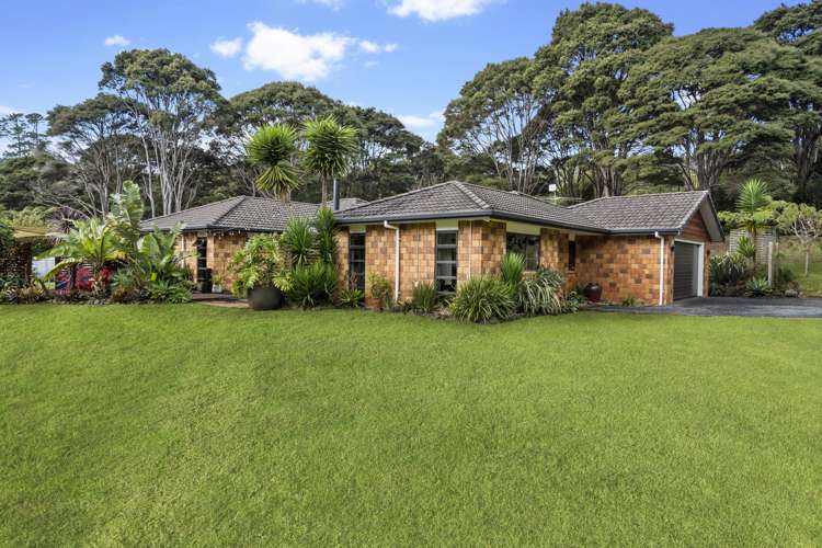 35 Cochran Road Oratia_2