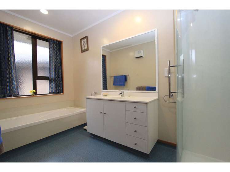 7 Ashford Grove Rapaura_16