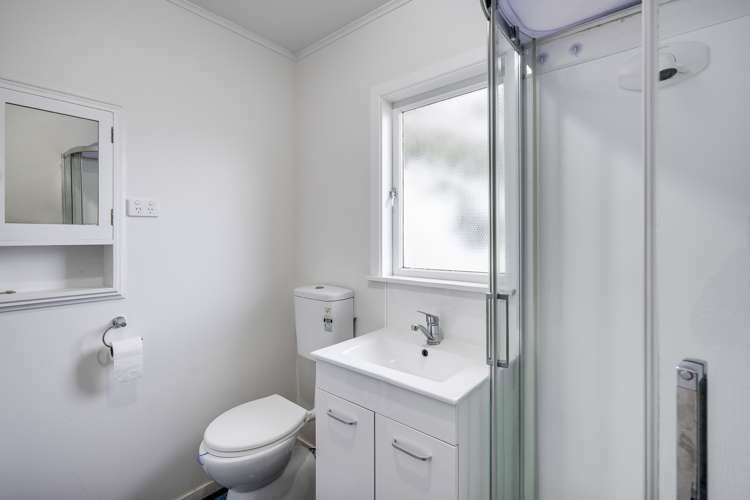 2/913 Heretaunga Street East Parkvale_7