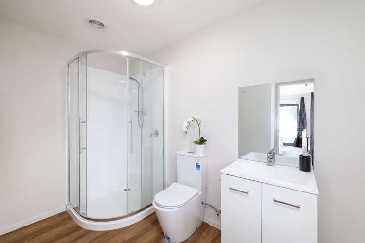 1 Baffin Street Wainoni_13