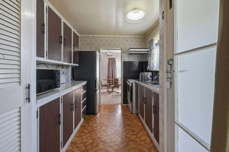 25 Browning Crescent Owhata_6