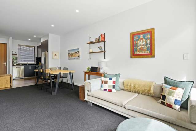 12/38 Bankot Crescent Ngaio_2