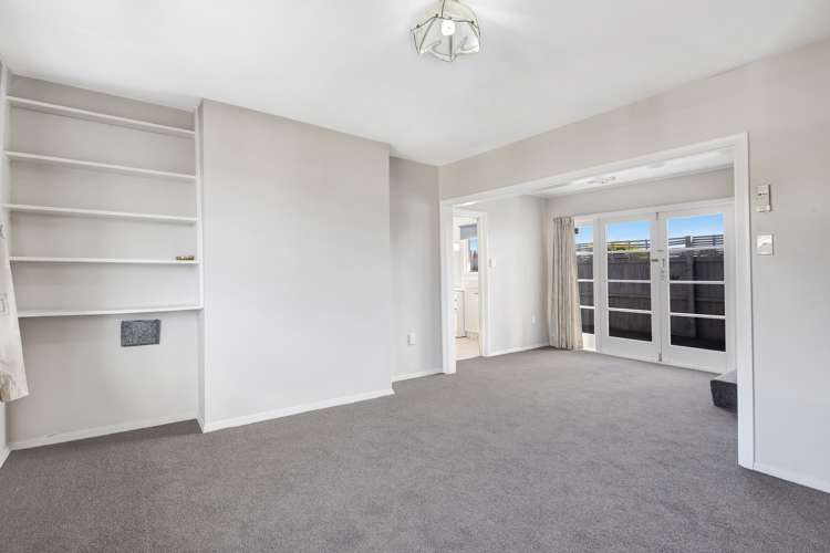 9 Russley Road Russley_10