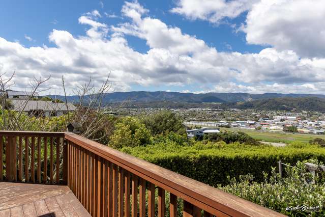 43 Percy Kinsman Crescent Riverstone Terraces_1