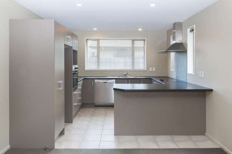 59 Birkdale Drive Shirley_9