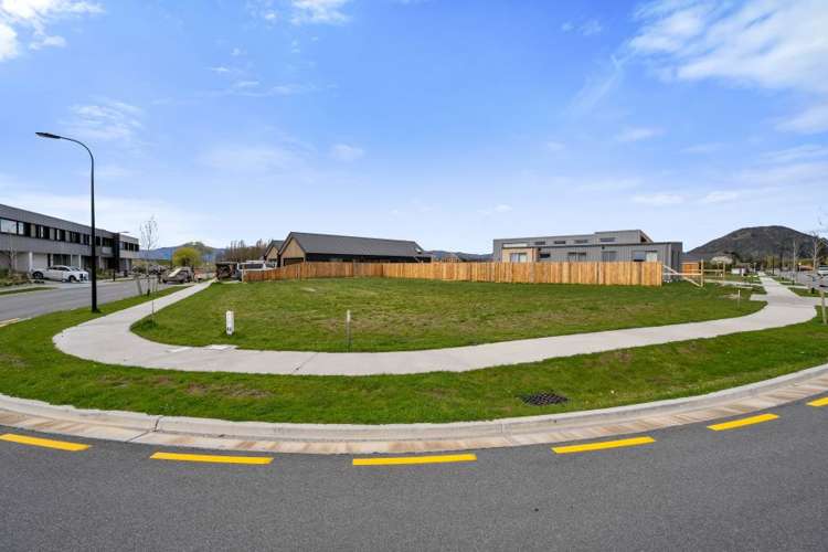 12 Rubus Street Wanaka_2