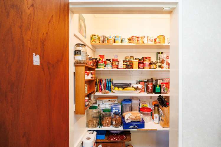 66 Amberley Avenue Highbury_5