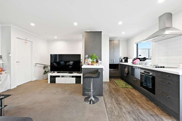 2/8 Richmond Street Whitiora_5