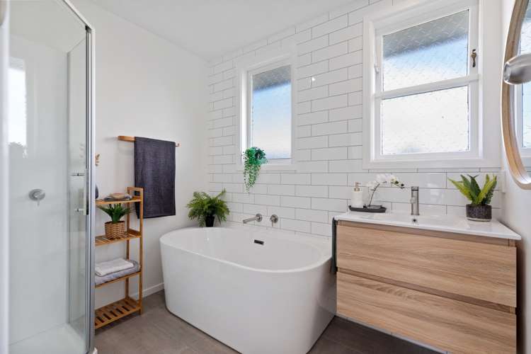 66a Meadowland Street Matua_12