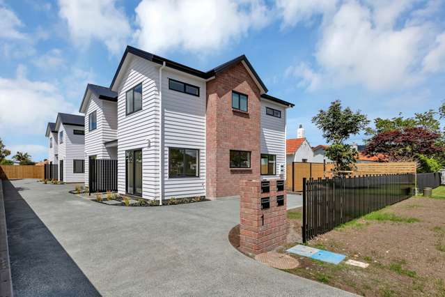 Upmarket Townhouse in Kensington