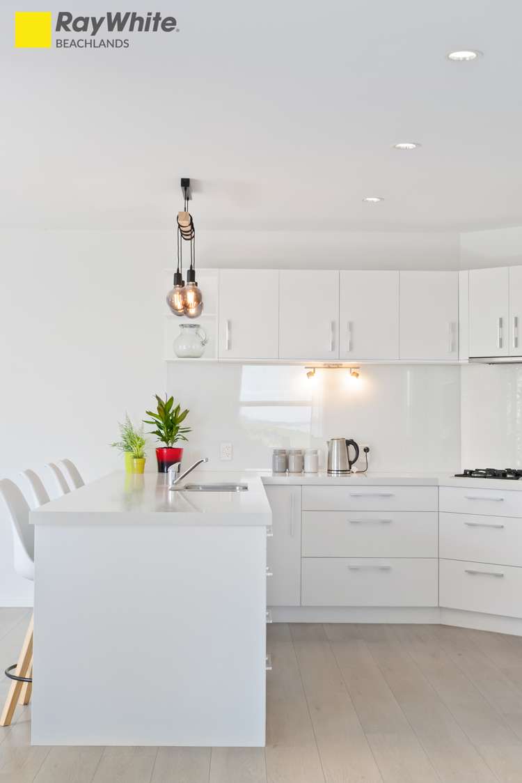 17 Fantail Crescent Maraetai_23