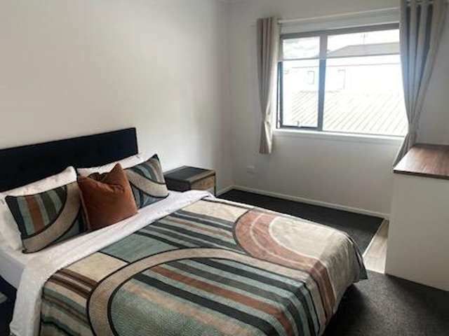 2C/23 Hibiscus Avenue Hamilton Lake_1