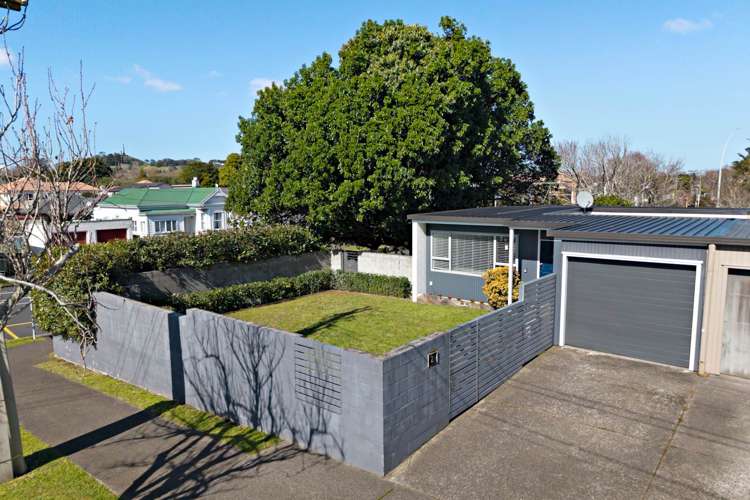 2 Wilding Avenue Epsom_19