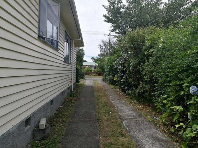 4 Card Crescent Featherston_12