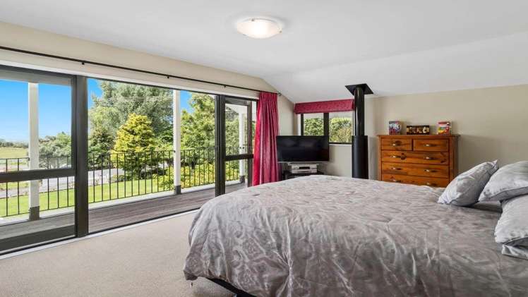 267 Ross Road Whakamarama_10