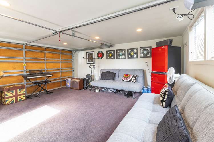 2 Edith Place Omaha_17