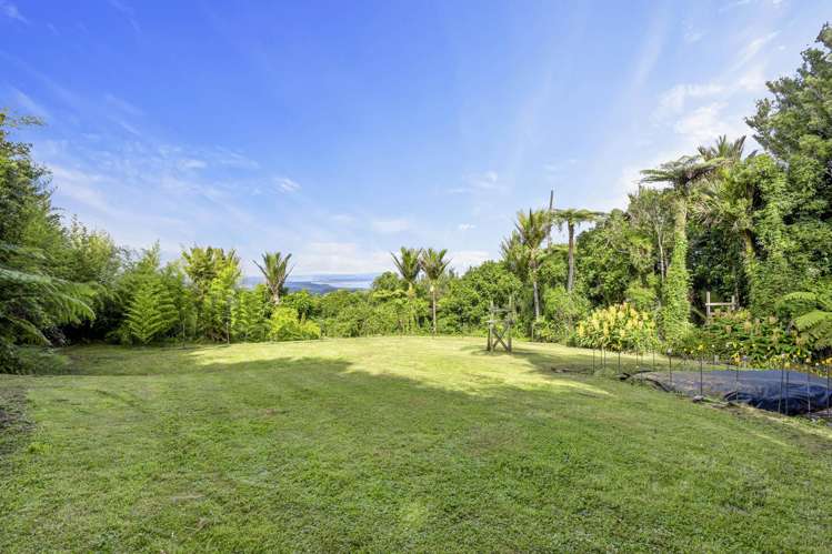 21 Quinns Road Waiatarua_4