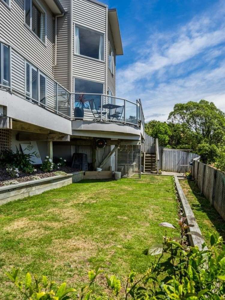 5 Whitianga View Paremata_14