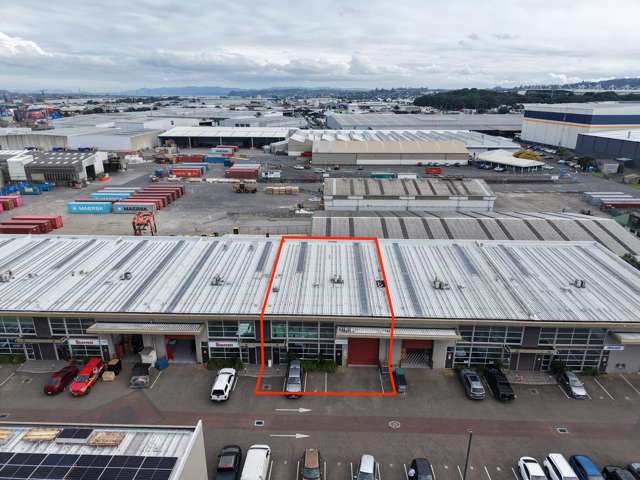 F/61 Hugo Johnston Drive Penrose_1