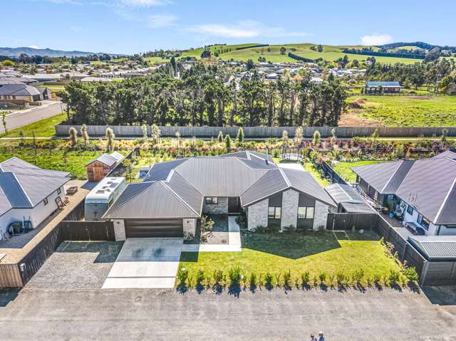 1 Cox Lane Amberley_4