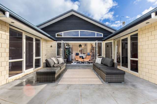 196 Tutere Street Waikanae Beach_3