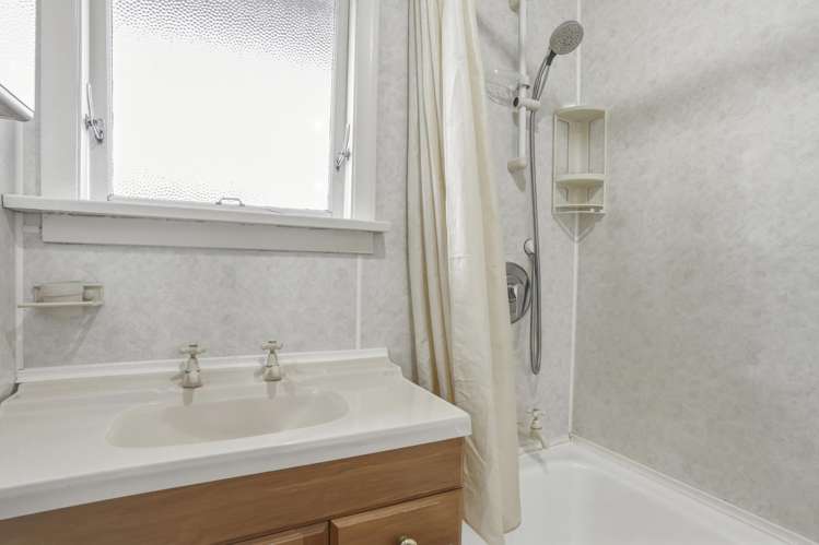 51 Glenholm Street Glenleith_13