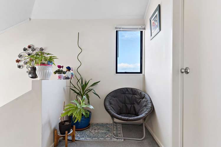 1/51 Noeleen Street Glenfield_10