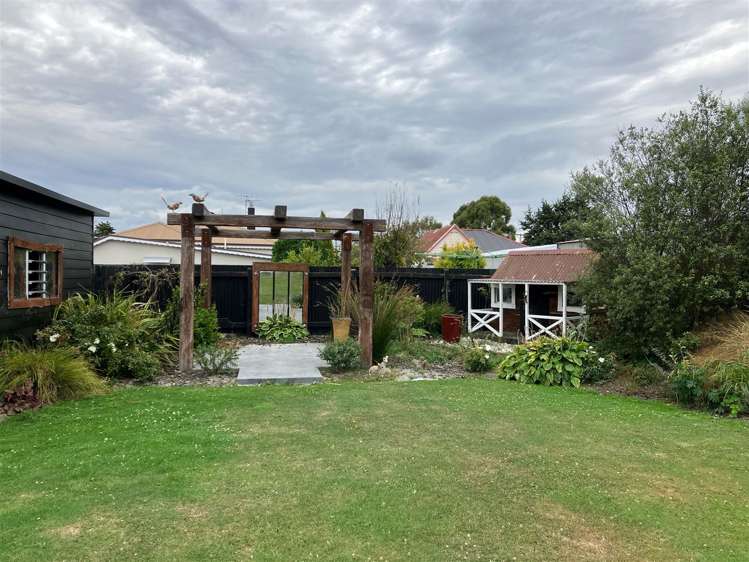 62 Chaucer Street Milton_13