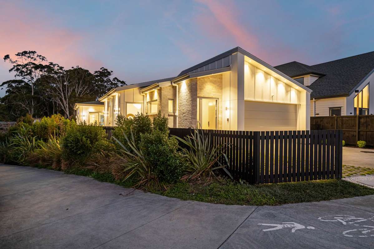 18 Puruatanga Road_0