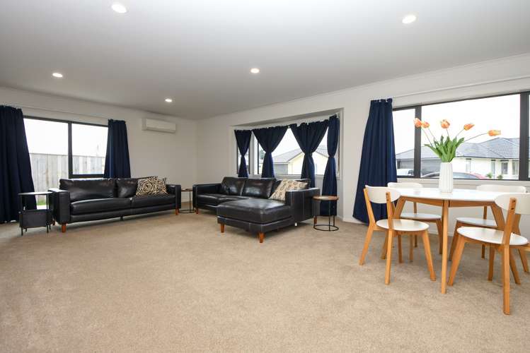 1 Molesworth Street Carterton_2