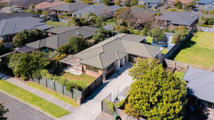 3 Leanne Way Waikanae Beach_28
