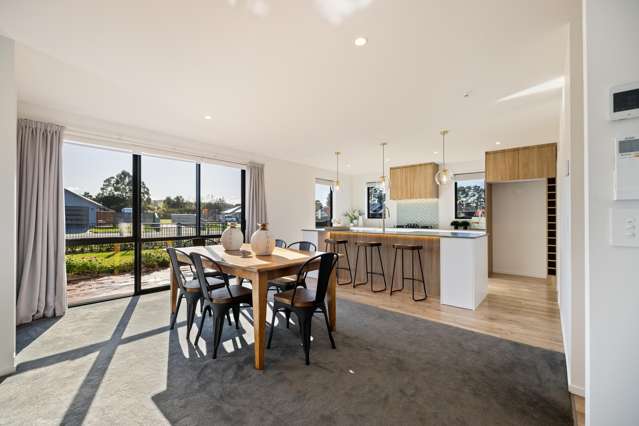 8 Plover Avenue Amberley_4