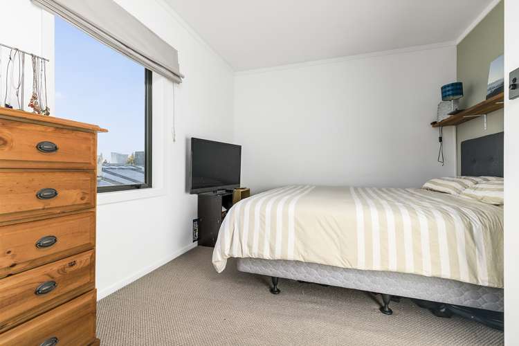 14/42 Saint Benedicts Street Eden Terrace_6