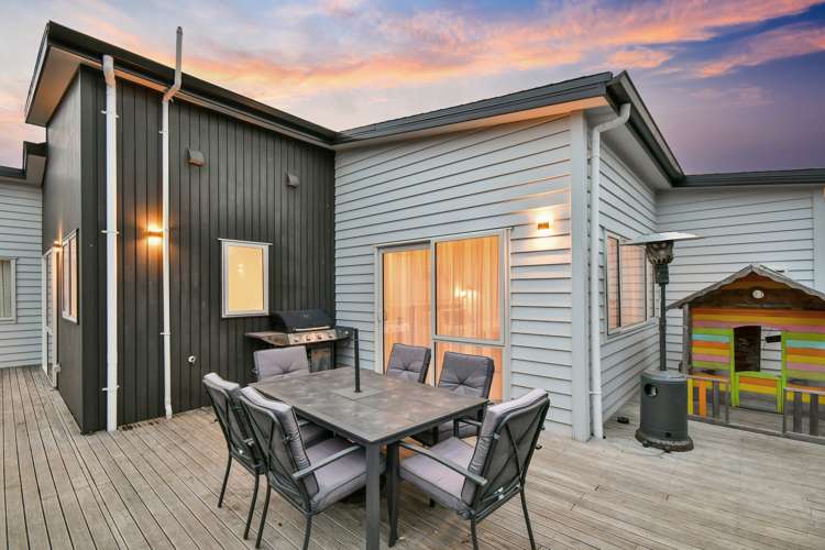 5 Loader Place Pokeno_17