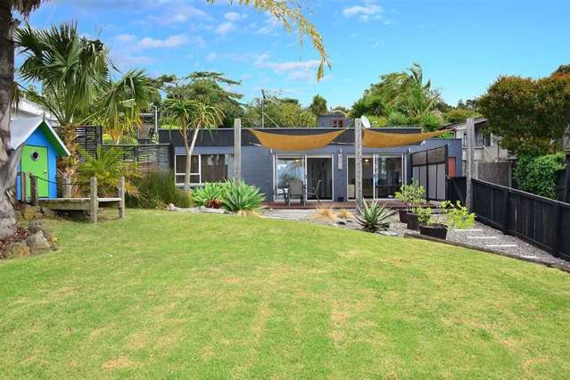 8 Norfolk Road Stanmore Bay_1