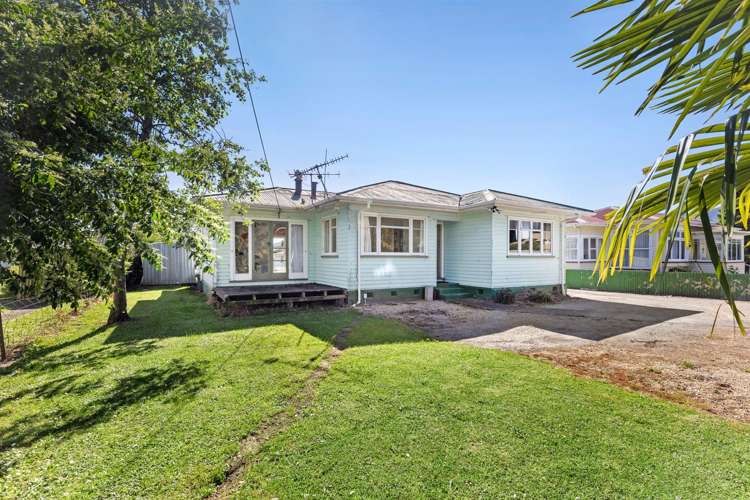 17 Willow Street Takaka_0