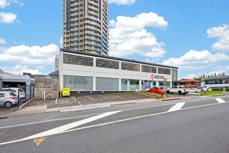 19 Byron Avenue Takapuna_1