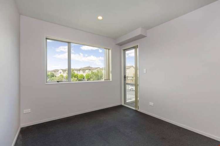 202/75 Michael Jones Drive Flat Bush_11