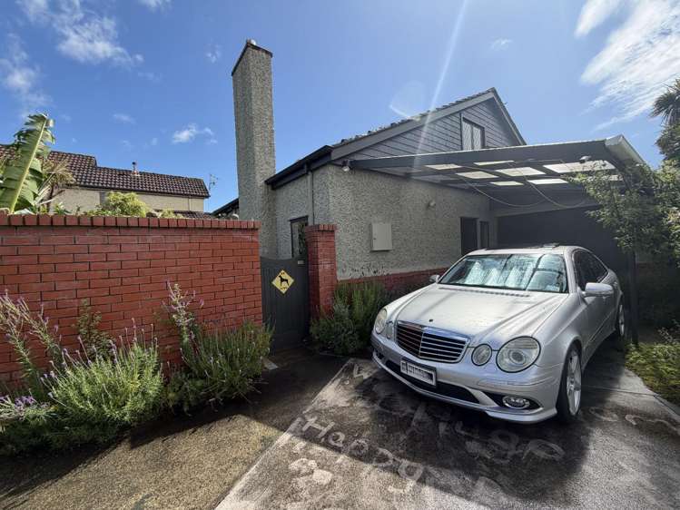 2/22 Dahlia Street 10930_15