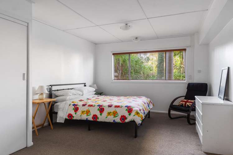 2 Lysnar Street Okitu_11